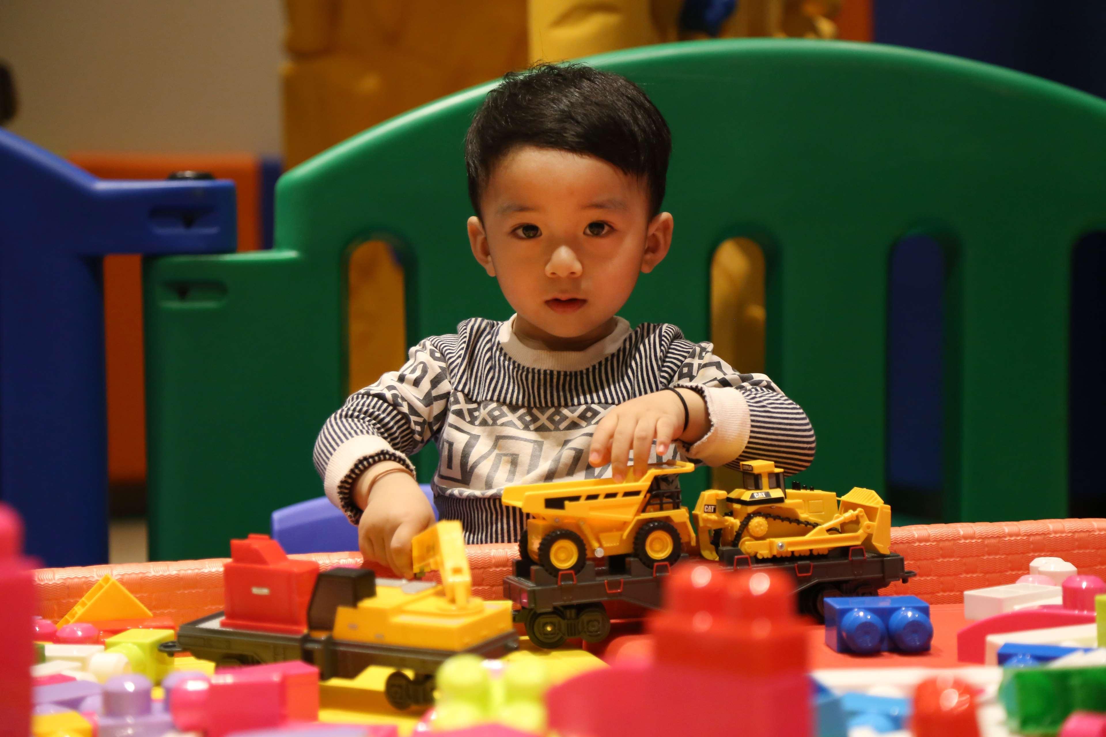 Hilton Yuxi Fuxian Lake Chengjiang  Zewnętrze zdjęcie