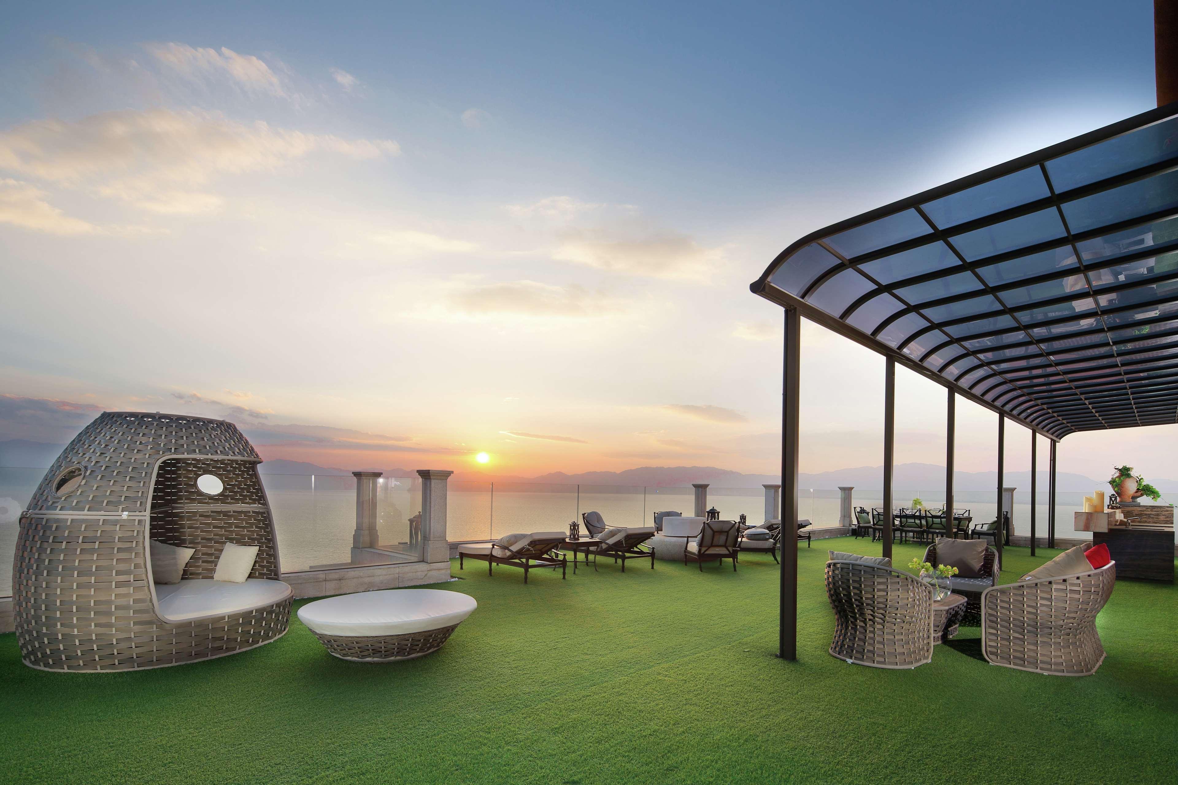 Hilton Yuxi Fuxian Lake Chengjiang  Zewnętrze zdjęcie