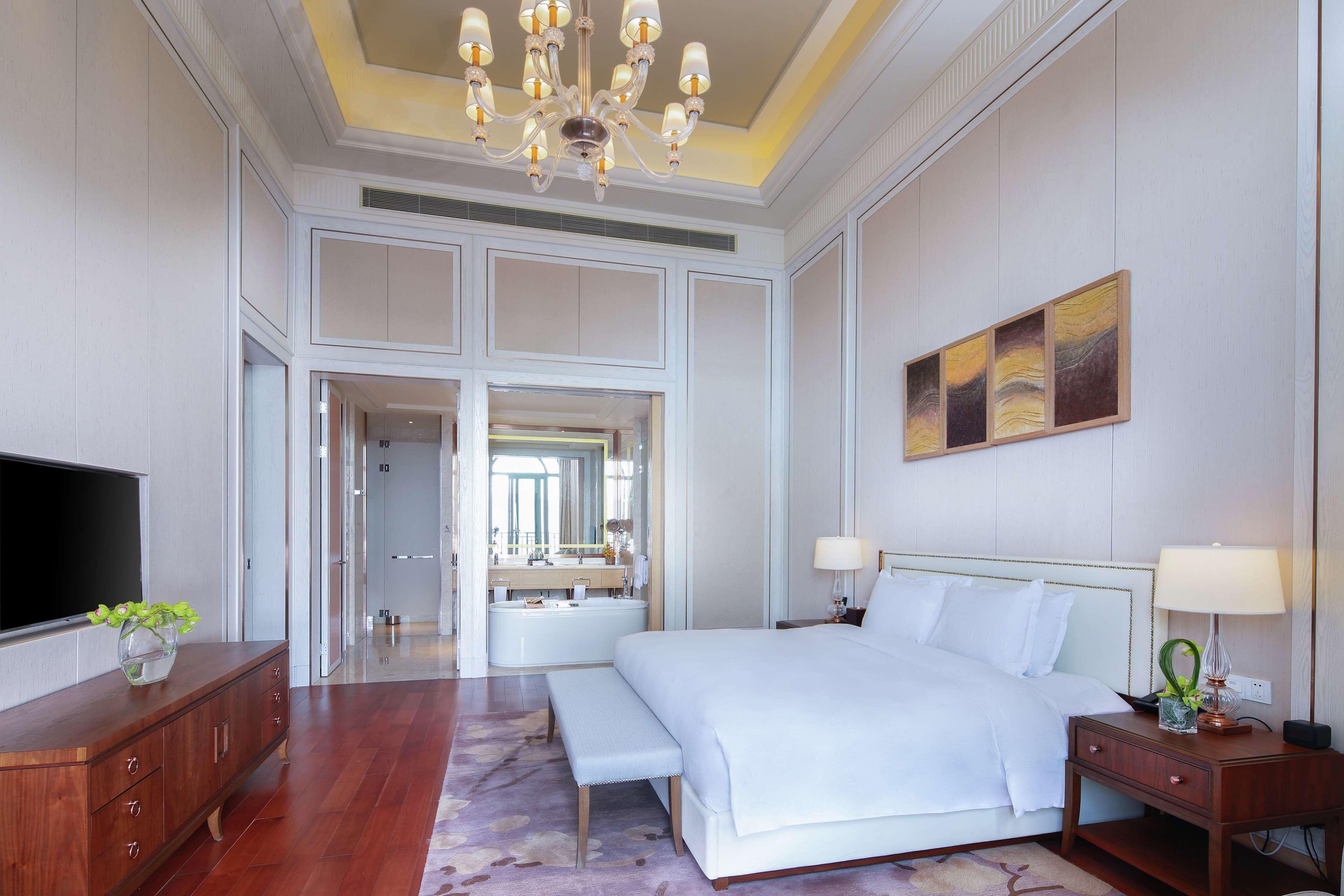 Hilton Yuxi Fuxian Lake Chengjiang  Zewnętrze zdjęcie